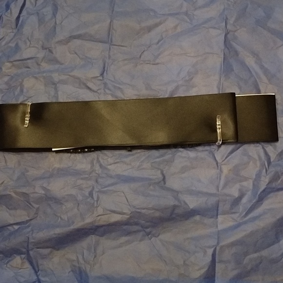 Sash - Picture 2 of 3